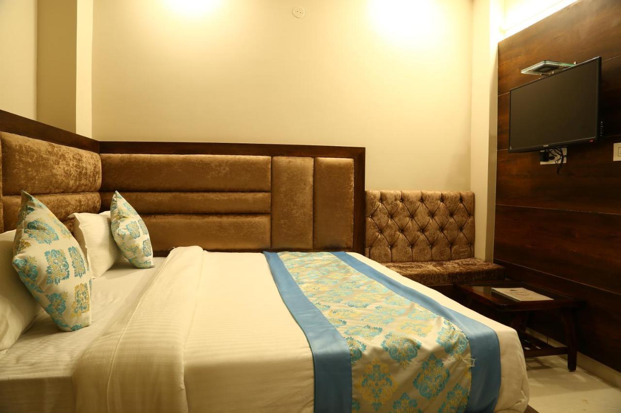 Hotel Kush Ganga - 50 Meter From Har Ki Pauri, Haridwār Exterior foto
