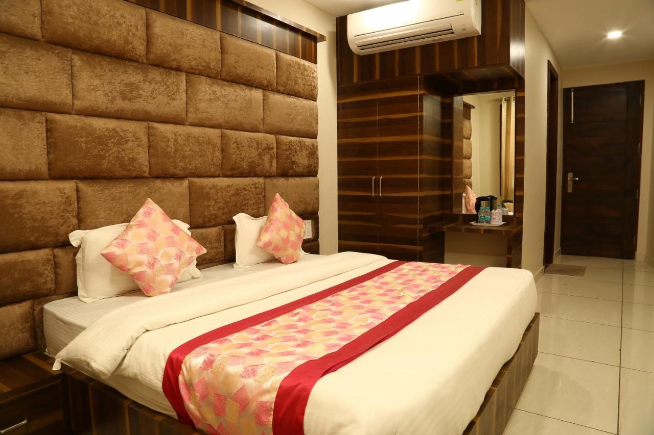 Hotel Kush Ganga - 50 Meter From Har Ki Pauri, Haridwār Exterior foto